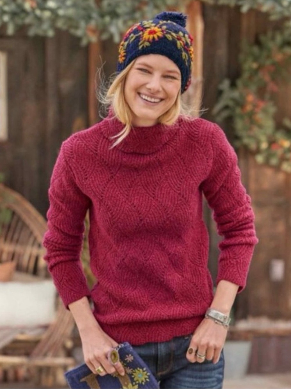 Sundance Champlain Scalloped Detail Knit Turtleneck Sweater Raspberry Medium